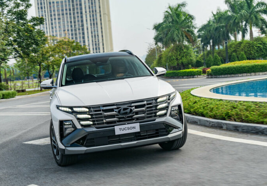 Hyundai Tucson 2.0 Xăng 2024